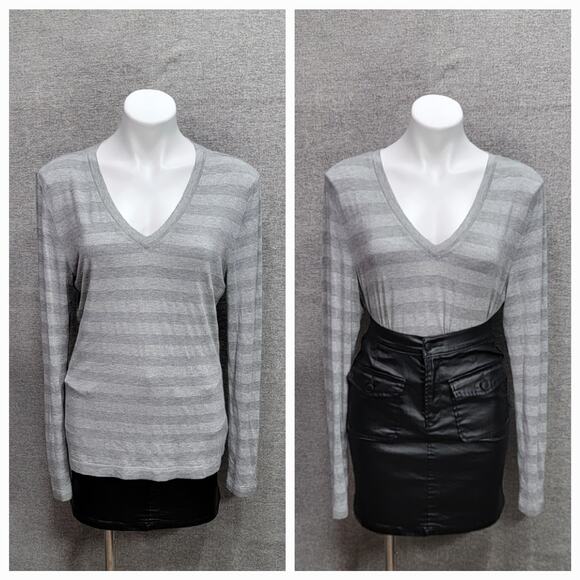 ST JOHN METALLIC SILVER V NECK TOP, SIZE L - Picture 1 of 8